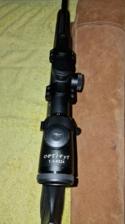 Se vende Marlin XT 17 HMR en perfecto estado. Muy poco uso. Incluye el visor. Precio 500€. 

Se encuentra 00