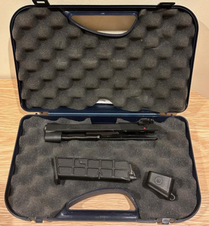 SE VENDE - BERETTA 92X Performance 9MM  (Parabellum) en estado impecable como nuevo.

+

Beretta 92 Kit 00