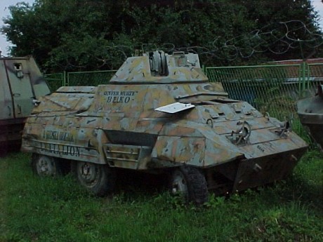 curiosa combinación....
 t55hell-1.jpg 
 t55hell-2.jpg 
 t55hell-3.jpg 

barcaza T55 con torre de M18 81