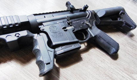 Pongo a la venta este fantástico S&W M&P15 en calibre .300 Blackout en perfecto estado de conservación 10