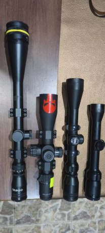 Vendo  o cambio ,está cmo nuevo, apenas lo habré usado 3 o 4 veces, con su caja y accesorios originales.
es 41