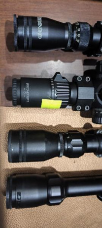 Vendo  o cambio ,está cmo nuevo, apenas lo habré usado 3 o 4 veces, con su caja y accesorios originales.
es 40
