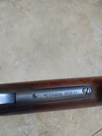 Arma original, guiada en AE, con certificado de BOPE.
Madera en perfecto estado. Fue re pavonado en algún 21