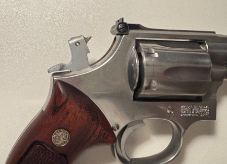Buenas, vendo este revolver.
 Smith Wesson 686 6" 
Calibre .357 mg
 Modelo 686-3  (Según dicen el 00