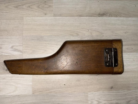 Funda original de BH MM31, también vale para Astra 900 y Mauser c96.
Está en perfecto estado salvo resorte 01