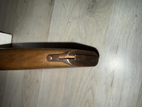 Funda original de BH MM31, también vale para Astra 900 y Mauser c96.
Está en perfecto estado salvo resorte 00