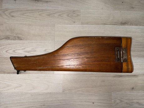 Copia de funda culatín para Mauser C96 y similares.
Ya tiene sus años, pero está en buen estado.
 60€ 01