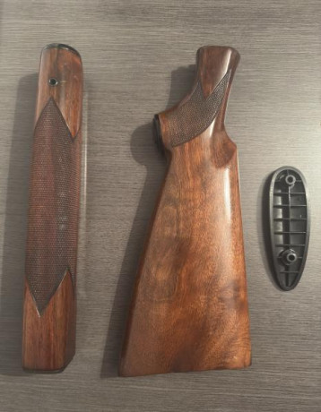 Busco culata Beretta A300/1/2/3  en buenas condiciones sin cortar. 10