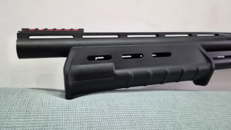 Vendo escopeta de corredera Rem870 Wingmaster recortada al mínimo legal, homologada, con muebles magpul.
Funcionando 00