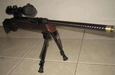 ospongo una imagen de este modelo con la culata laminada de diana que se vende como opcionar. 160