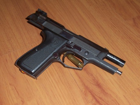 Hola,he abierto este hilo para que todos aquellos que tengais armas Españolas,podais lucirlas aqui con 30