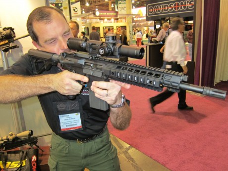 Por supuesto, quien lo duda. La "novedad" es esta:
La família Sig 716, os recuerda alguna cosa?

primero 20