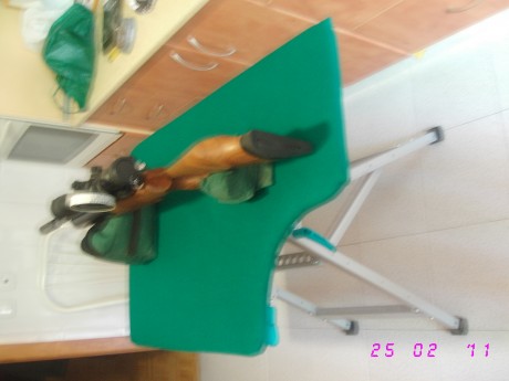 Necesito una mesa de tiro decente mas que el comer. 
Estoy dudando entre comprar una específica o ( no 141