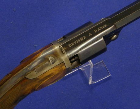 Voy a colocar unas fotos de un arma larga alemana de llave de mecha del siglo XVI. 160