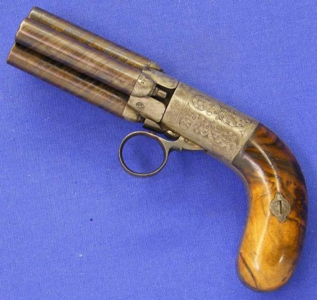 Voy a colocar unas fotos de un arma larga alemana de llave de mecha del siglo XVI. 151