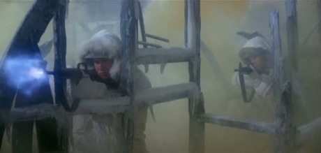 Compañeros,

En vista de las ganas de algunos (Elcafe, Wilcow, Vrakk, etc) por adivinar armas de películas 160