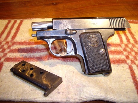 Hola,he abierto este hilo para que todos aquellos que tengais armas Españolas,podais lucirlas aqui con 150