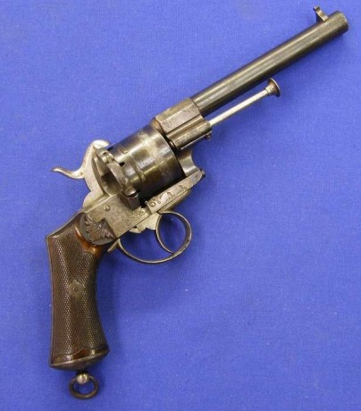 Voy a colocar unas fotos de un arma larga alemana de llave de mecha del siglo XVI. 61