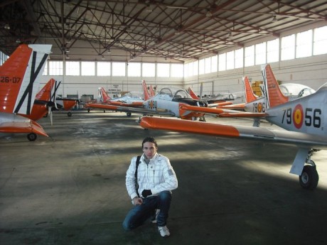 Hola a todos,aquí subo unas fotitos de mi visita a la Academia General del Aire.
Un saludo,espero que 02