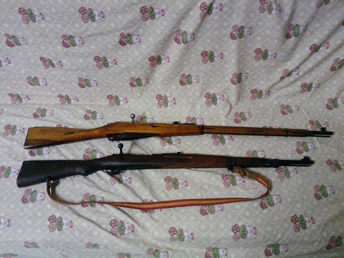 ME GUSTARIA  VER VUESTRO MOSIN NAGANT YA Q YO TENGO UNA JOYITA CON MIRA PU Y TODO, DEL QUE DE MOMENTO 160