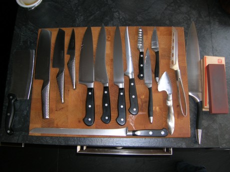 Queridos amigos: ante las expectación :8 causada por el desayuno que me he pegado esta mañana, el cual 50