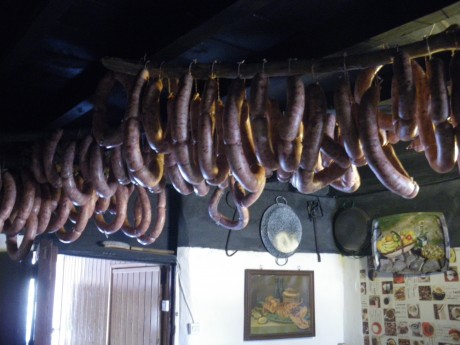   LOS ALMUERZOS DE CAZA MENOR NO CUENTAN  

Los veteranos ya sabéis como funciona esto, pero por si acaso 80