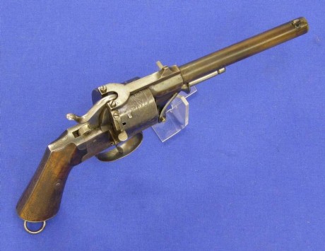Voy a colocar unas fotos de un arma larga alemana de llave de mecha del siglo XVI. 02
