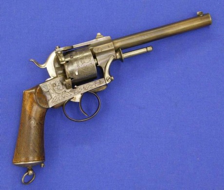 Voy a colocar unas fotos de un arma larga alemana de llave de mecha del siglo XVI. 00