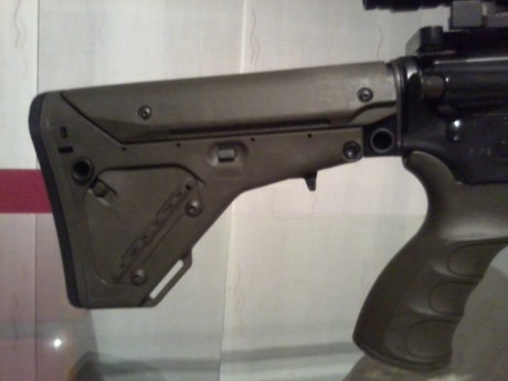hola a tod@s
hace muy poco que tengo el colt M4 del 22lr y le tengo puesto un visor tasco 6x24x50 va muy 00