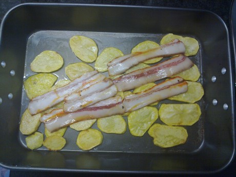 Queridos amigos: ante las expectación :8 causada por el desayuno que me he pegado esta mañana, el cual 30
