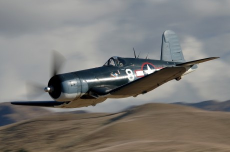 Pues eso, en este hilo pretendo deleitaros como amantes de los aviones de combate que sois muchos, con 141