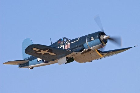 Pues eso, en este hilo pretendo deleitaros como amantes de los aviones de combate que sois muchos, con 140