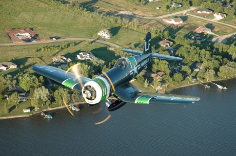 Pues eso, en este hilo pretendo deleitaros como amantes de los aviones de combate que sois muchos, con 161