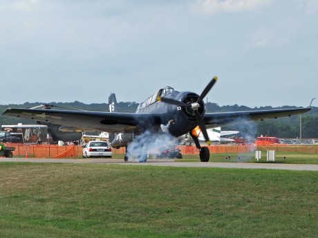 Pues eso, en este hilo pretendo deleitaros como amantes de los aviones de combate que sois muchos, con 62