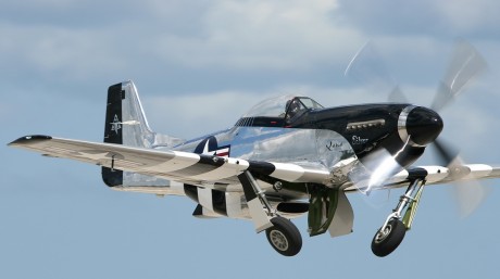 Pues eso, en este hilo pretendo deleitaros como amantes de los aviones de combate que sois muchos, con 110