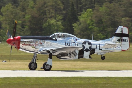 Pues eso, en este hilo pretendo deleitaros como amantes de los aviones de combate que sois muchos, con 00