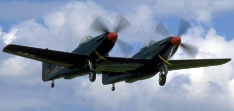 Pues eso, en este hilo pretendo deleitaros como amantes de los aviones de combate que sois muchos, con 40