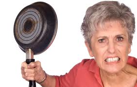 Pues nada, si se pone de moda cambiar coches, motos, animales... ¿por que no mi suegra?  ;)

Escucho Ofertas!!!!

 80