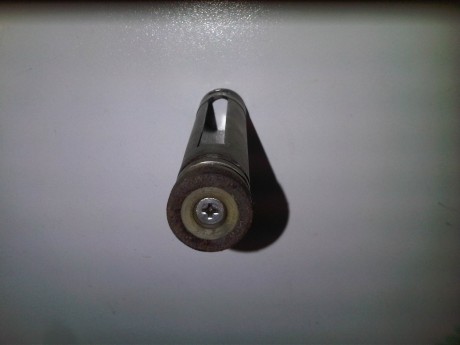 Hola, tengo una Gamo 68 (segunda versión del 1975), de cuando era peque (Ya ha llovido...)... La quiero 82